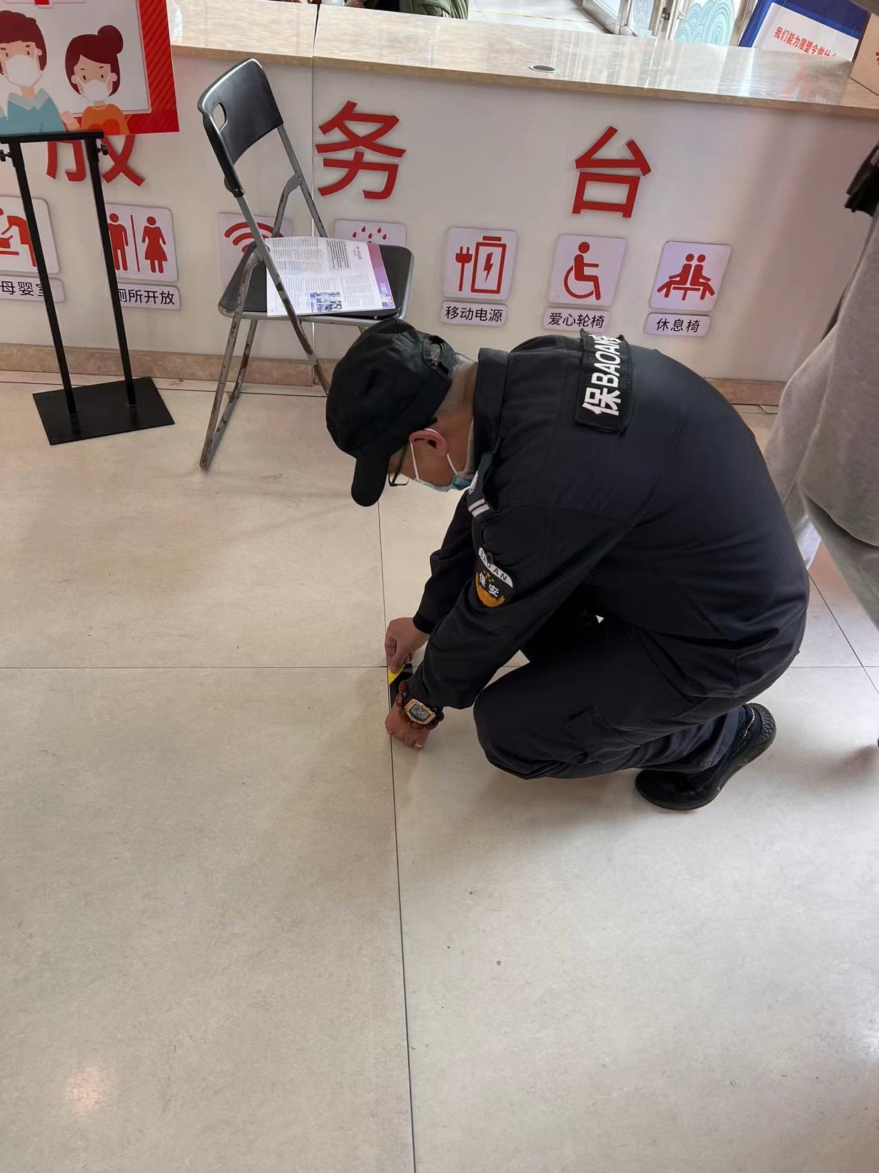 “一米线”疫情防控的清静线