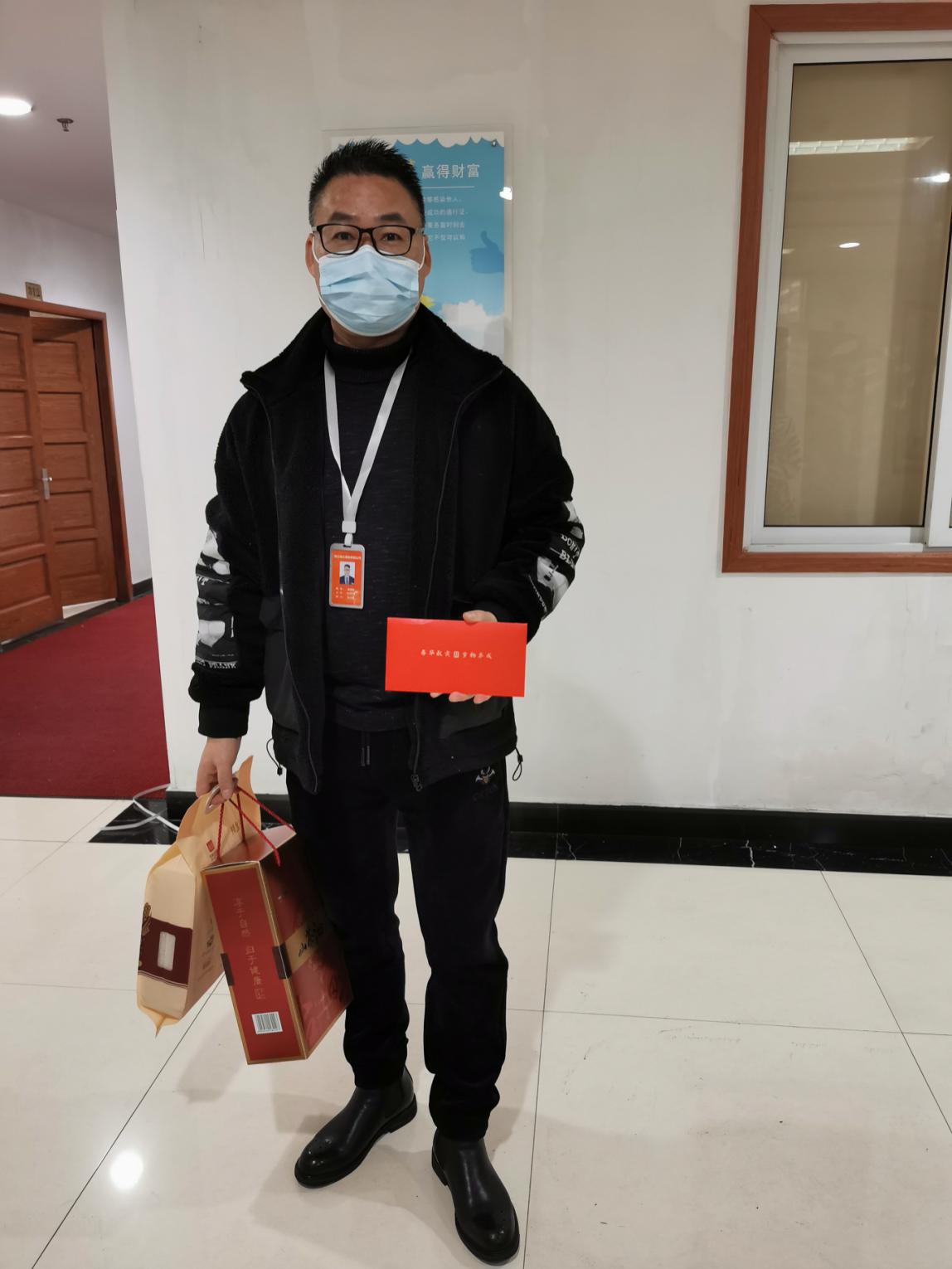 春节慰问显真情，，，，，，，浓浓关爱暖人心