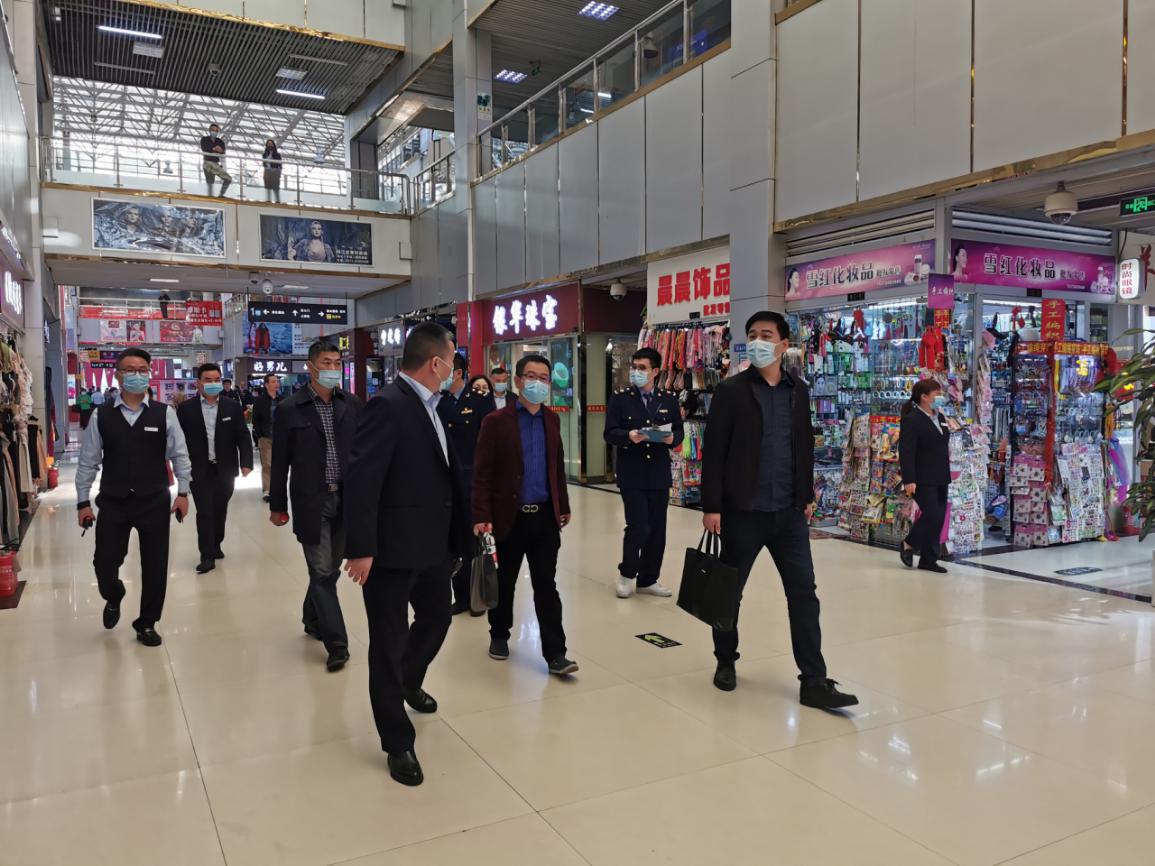 省市场监视管理局审核组对钱江商城开展四星级文明规范审核验收