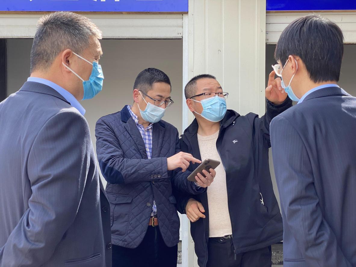 杭州市市场羁系局杨庆副处长莅临钱江商城开展入口商品疫情防控指导事情