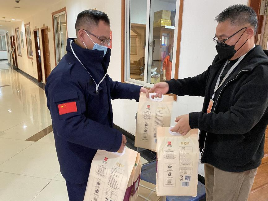 人世烟火处，，，，，，，年味渐浓时——钱江商城发年货啦！