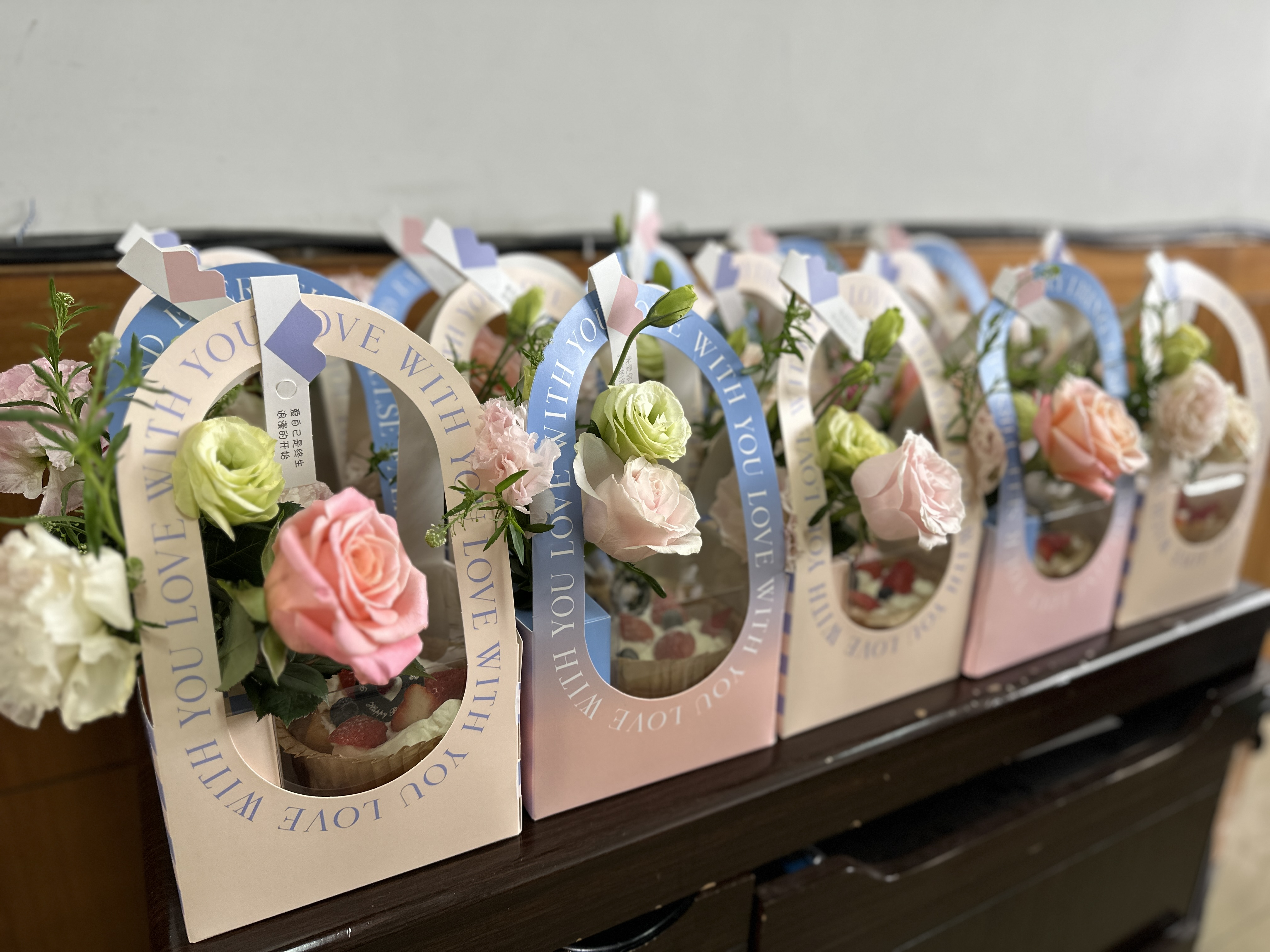 今天，，，，，，为女神打CALL