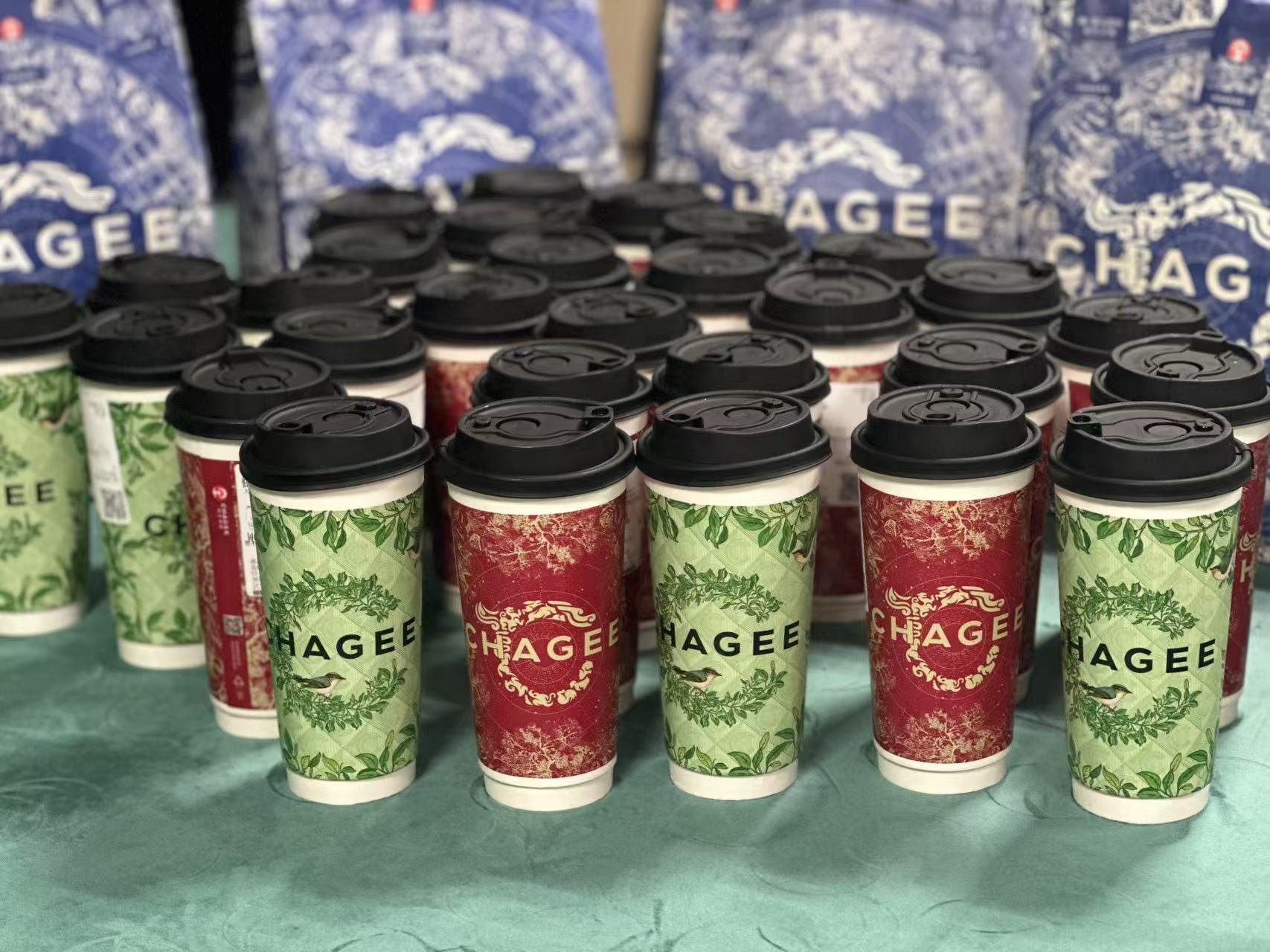 利记官网平台入口市场女神节  甜蜜滋味暖心间